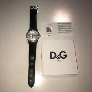 DOLCE & Gabbana D&G Sundance Watch DW0528 Silver Cz Water Resistant 7.5” Strap